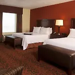 Hampton Inn & Suites Fargo Medical Center
