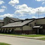 C\'Mon Inn & Suites Fargo