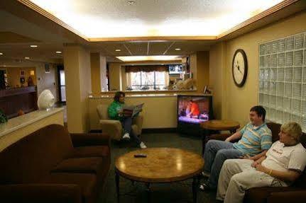 Days By Wyndham - West Acres 2* Fargo