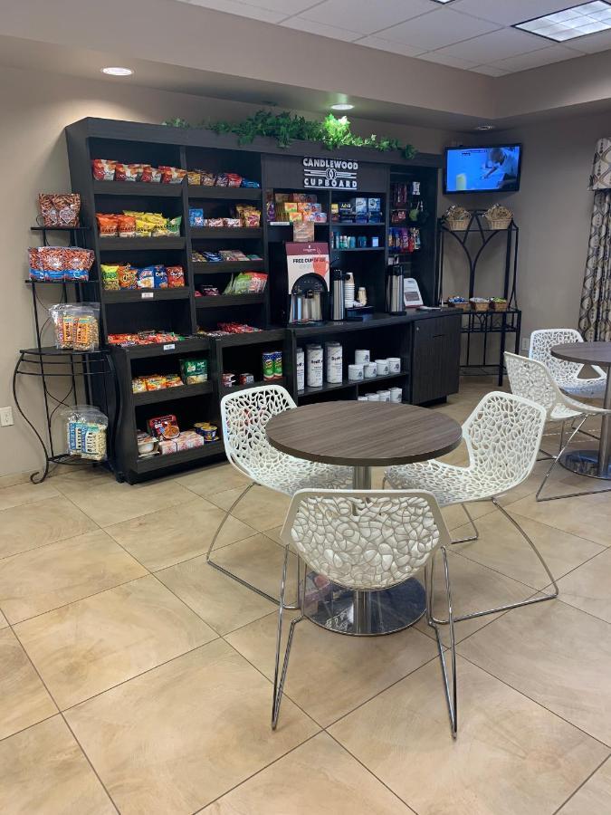 Candlewood Fargo-north Dakota State By Ihg Hotel