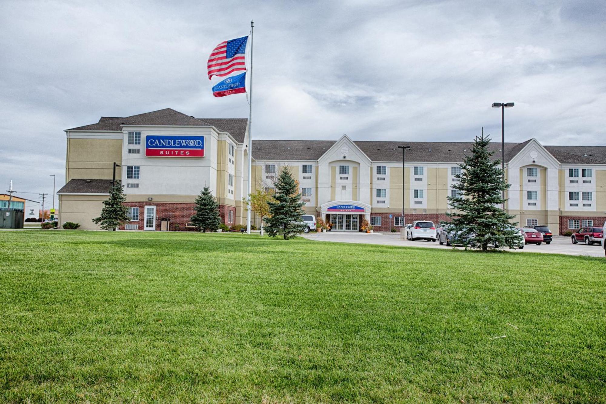 Hotel Candlewood Fargo-north Dakota State By Ihg 2*