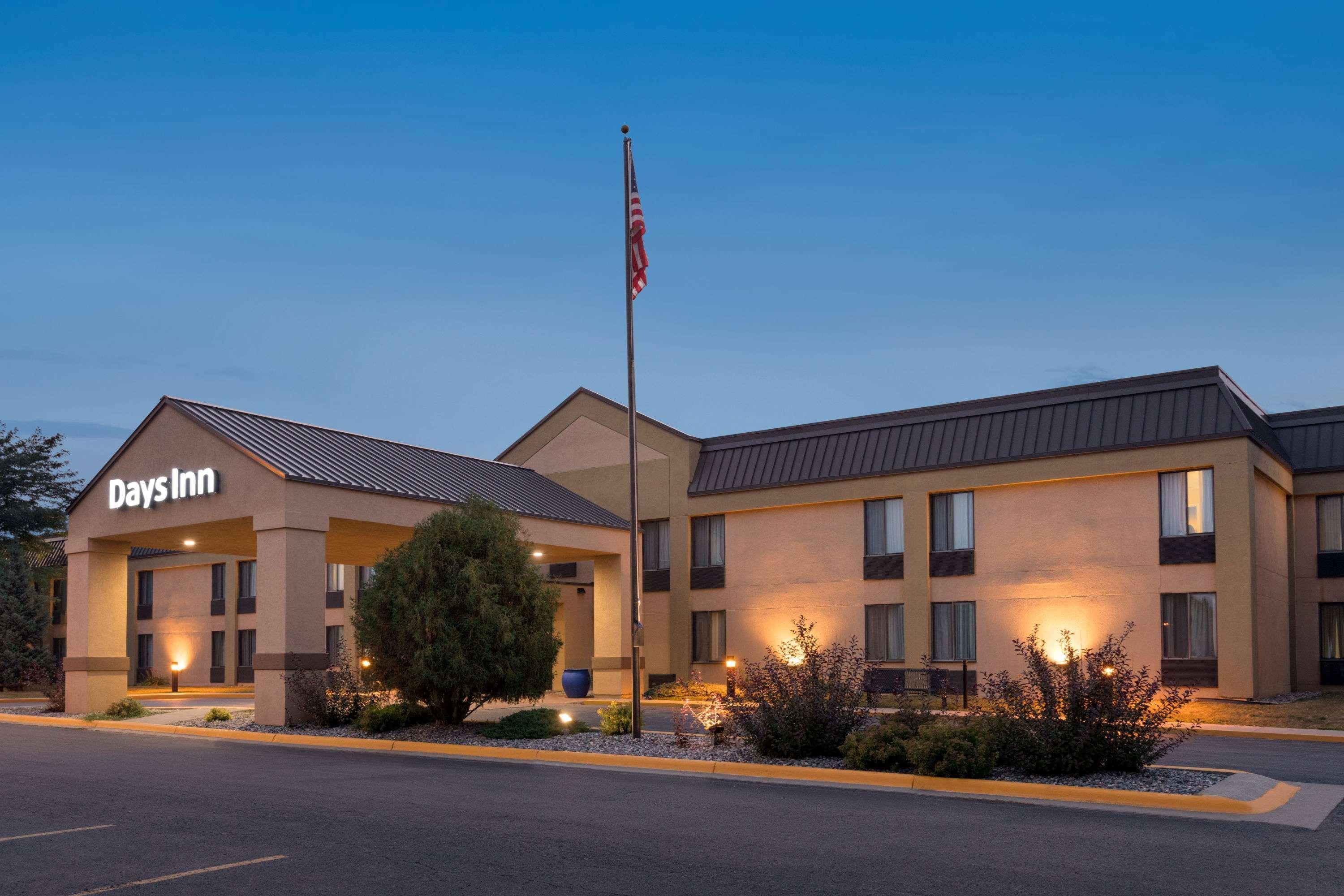 Days By Wyndham - West Acres Fargo