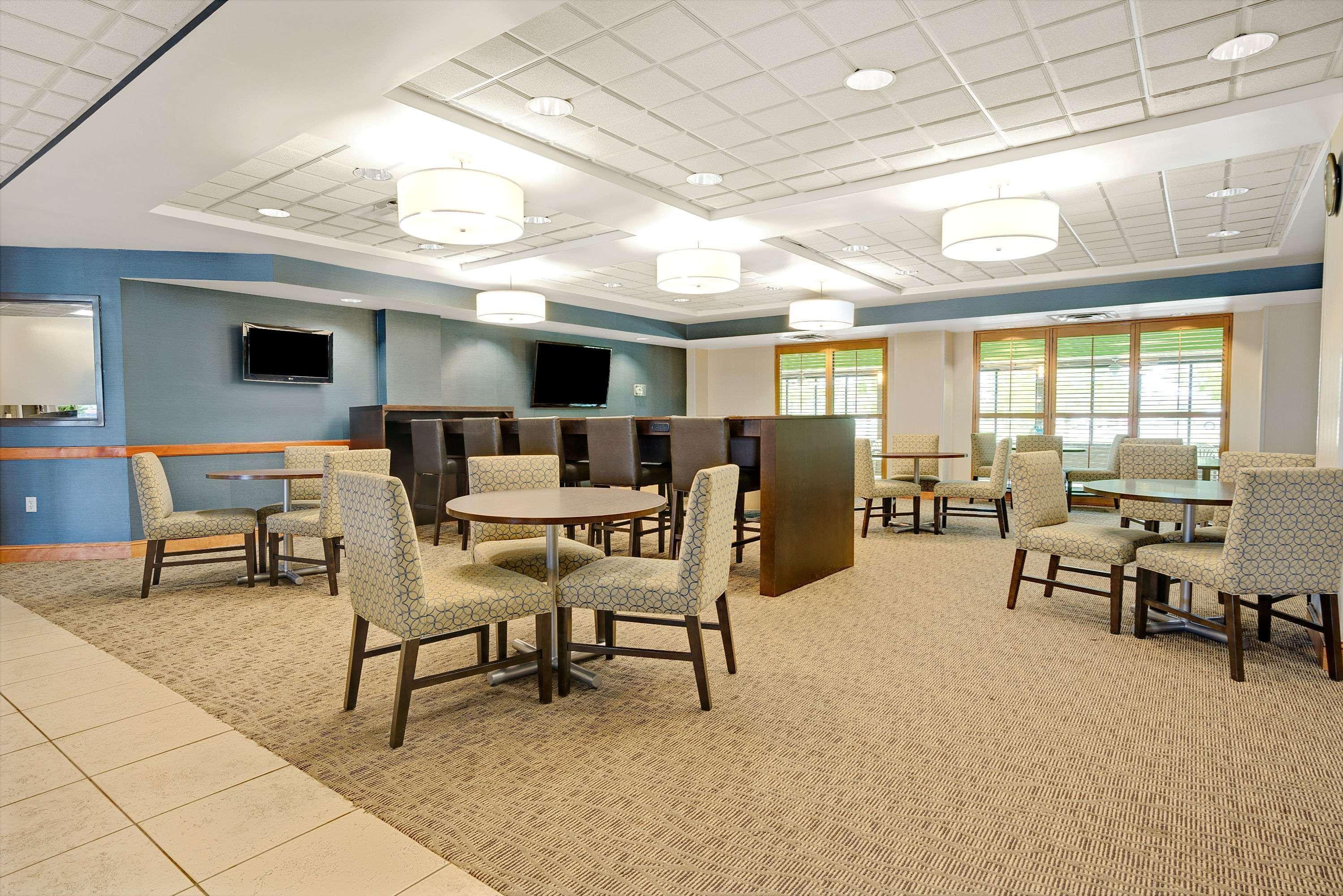 Wingate By Wyndham 3*