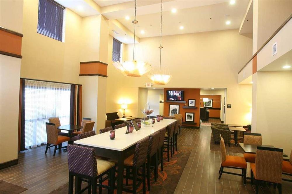 Hampton & Medical Center 3*