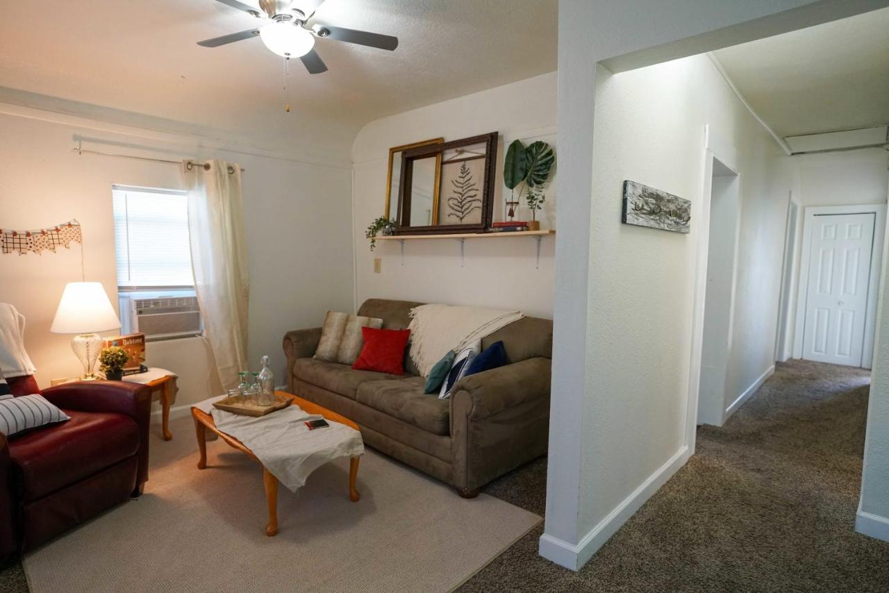 Apartment 2 Bedroom Near Ndsu And Downtown