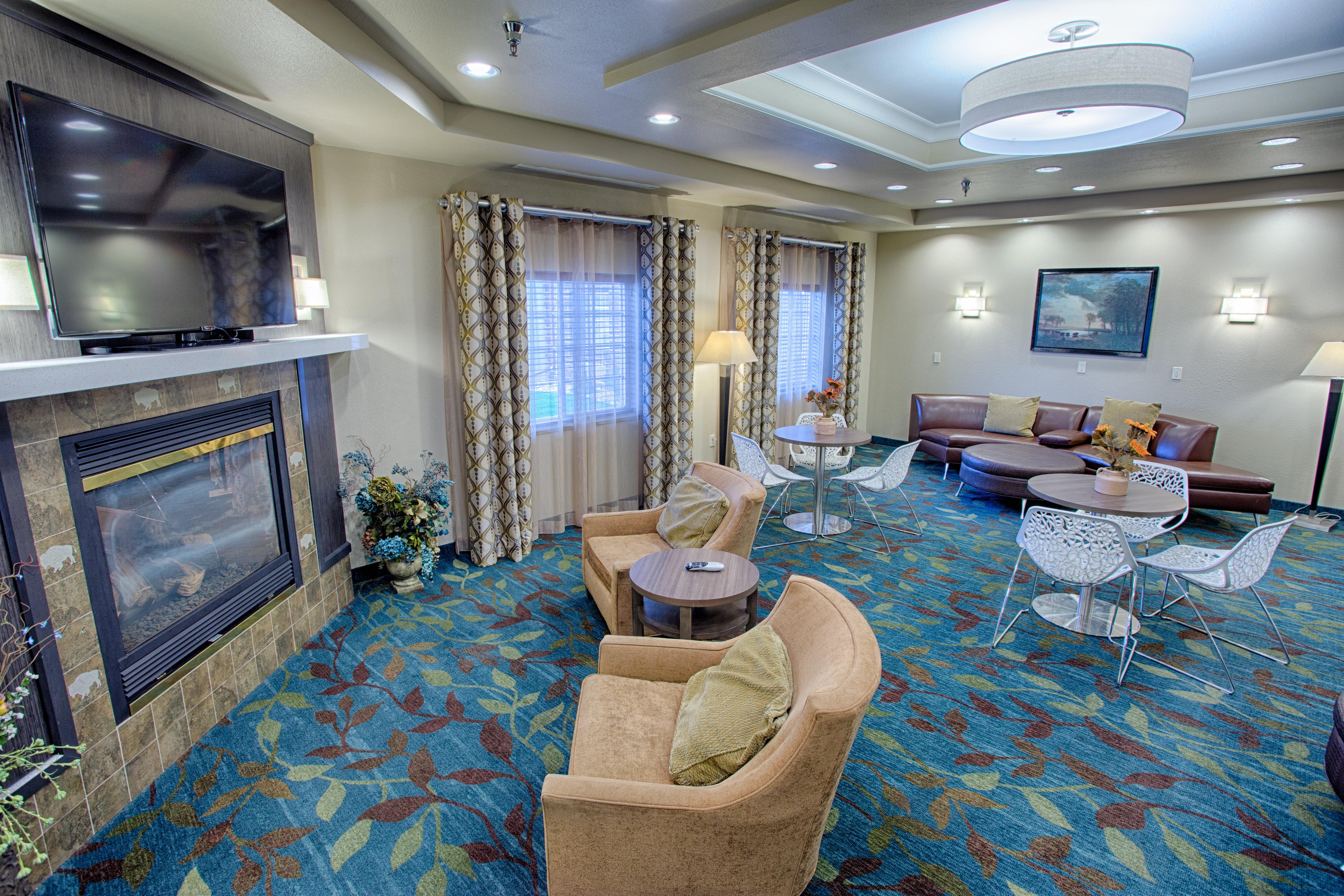 Candlewood Fargo-north Dakota State By Ihg Hotel 2*