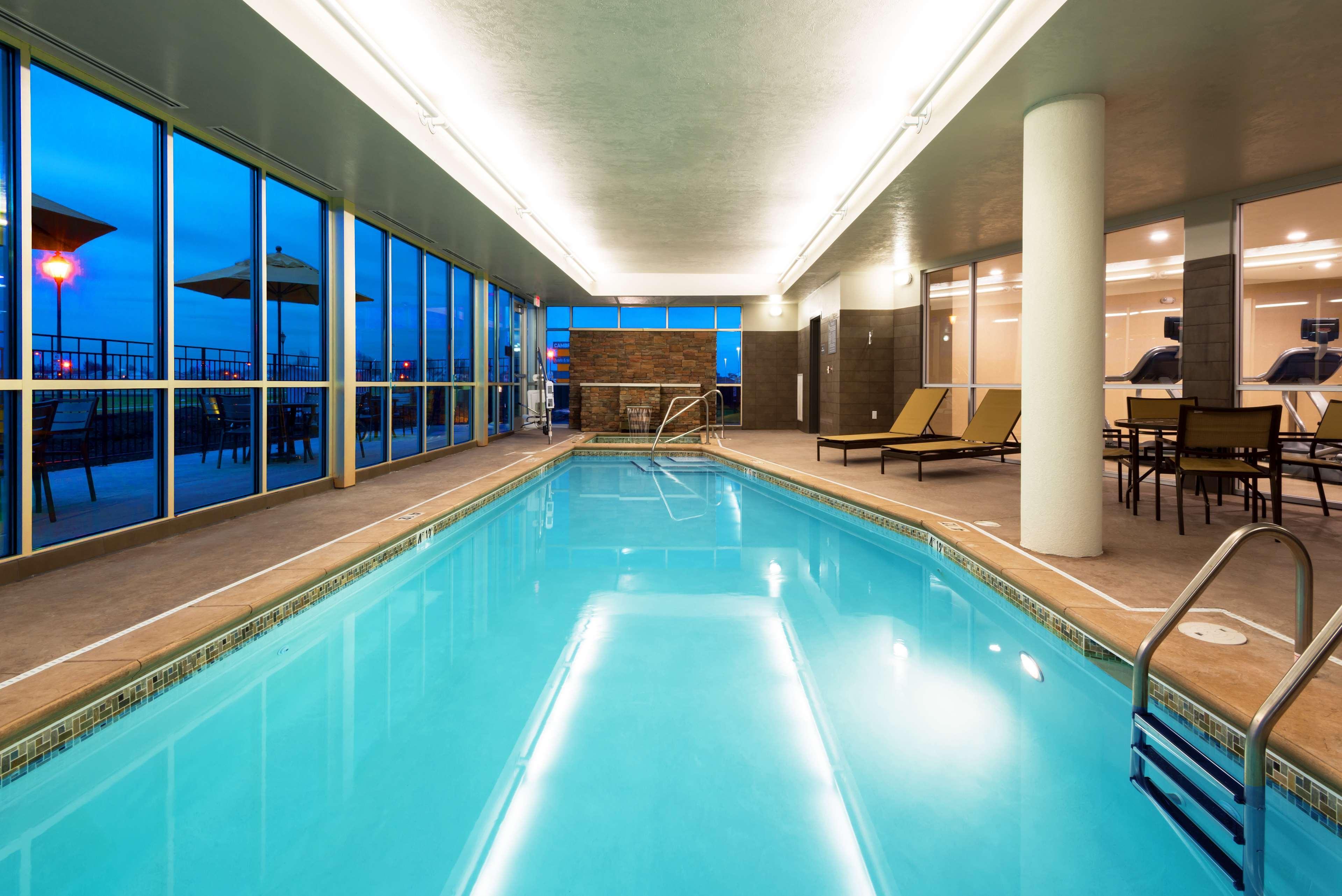 Hotel Doubletree By Hilton West Sanford Medical Center Area 4*
