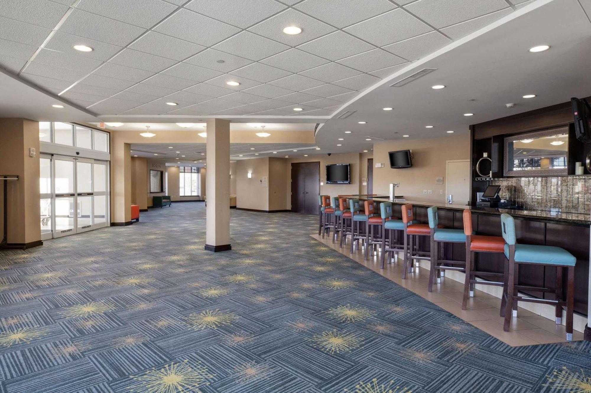 Hilton Garden Hotel