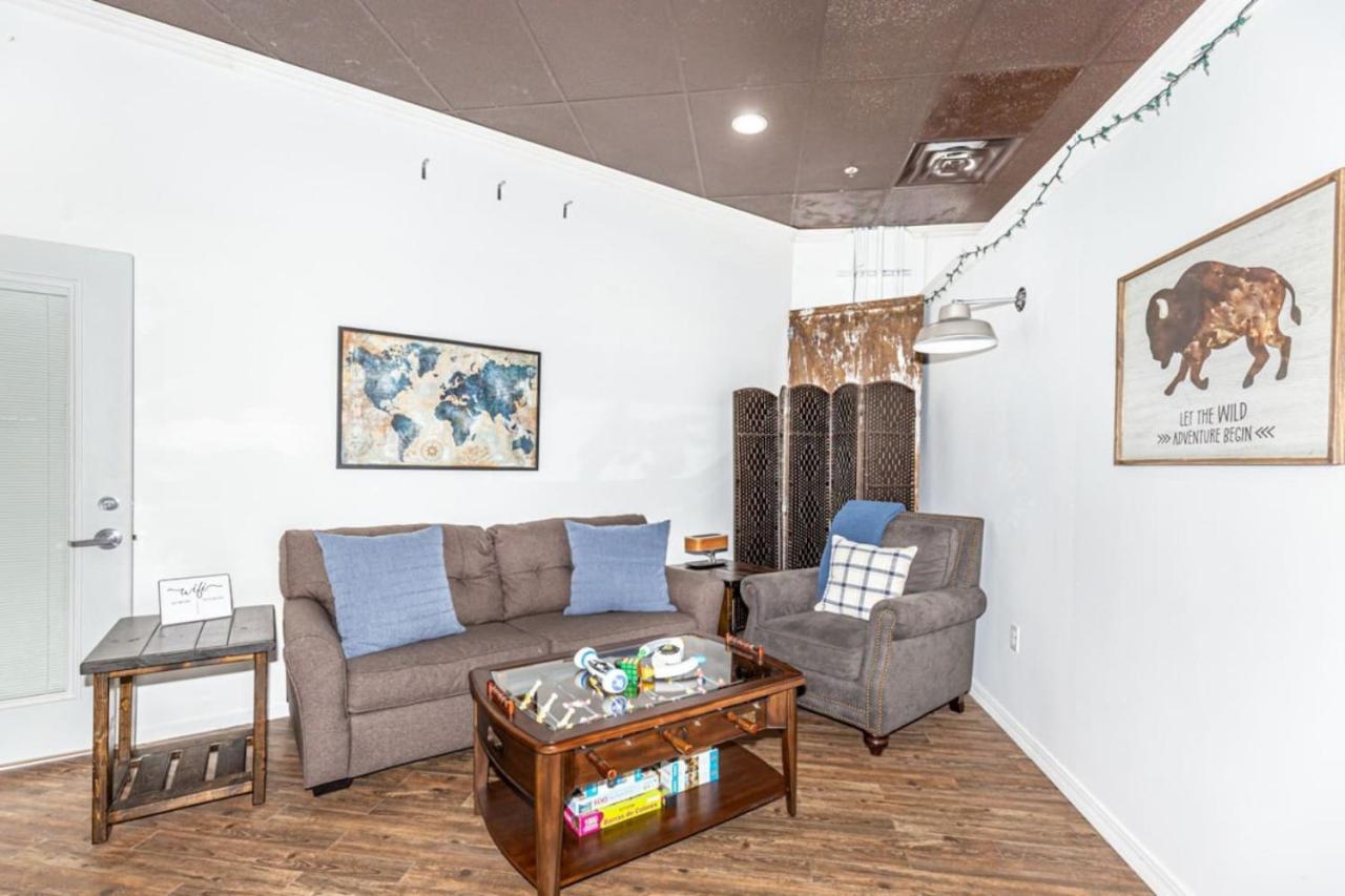 Your Next Cozy Retreat Friends Pets Welcome * Fargo