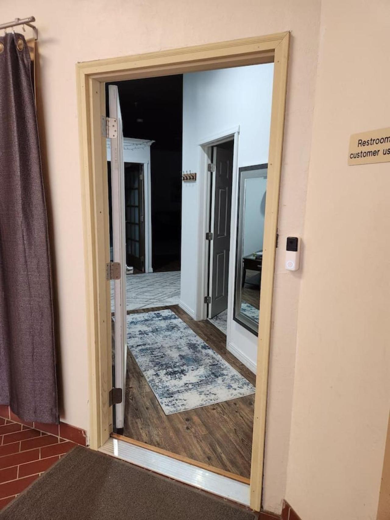 Your Next Cozy Retreat Friends Pets Welcome Holiday home *