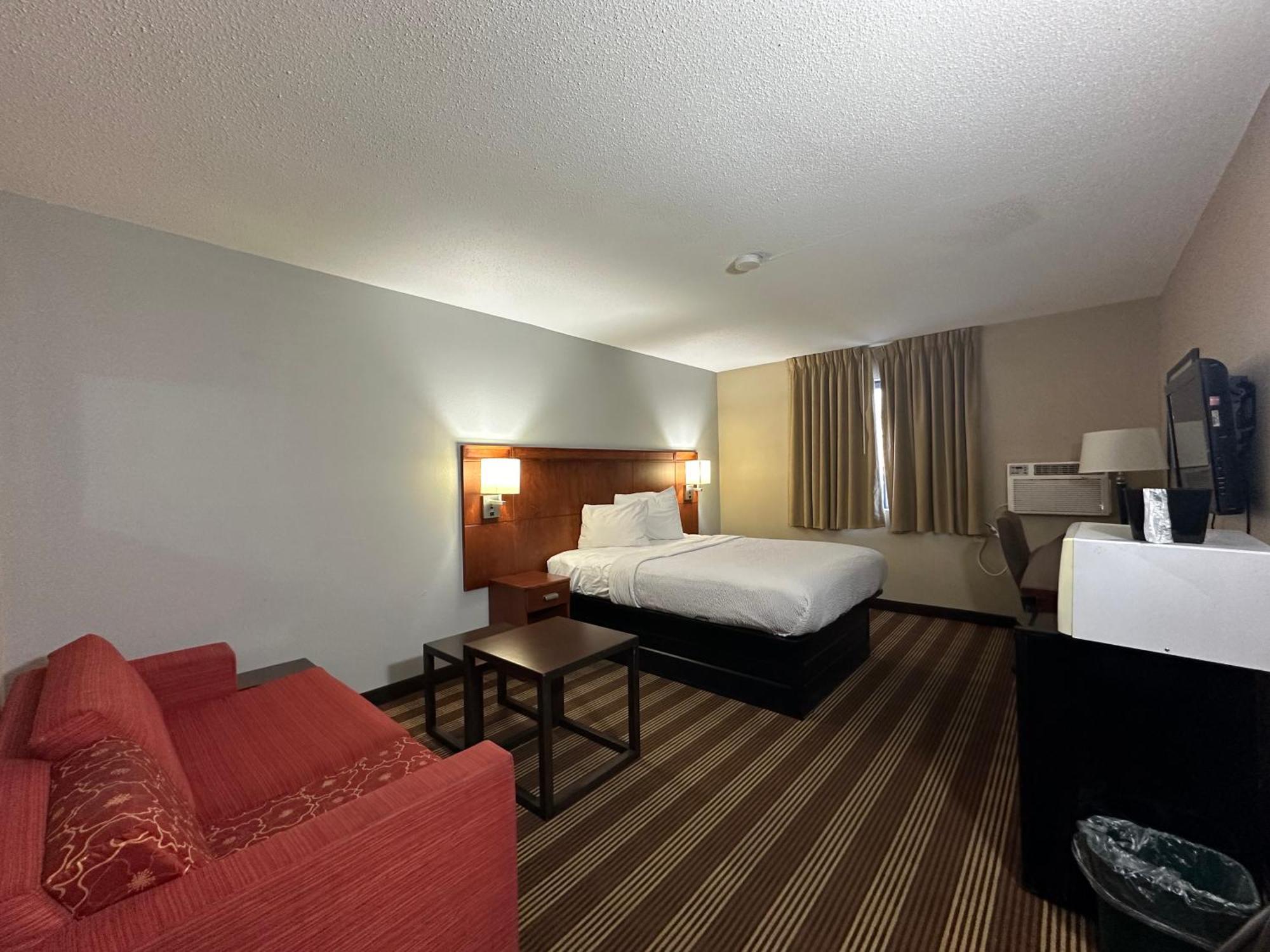 Americas Value Hotel Fargo