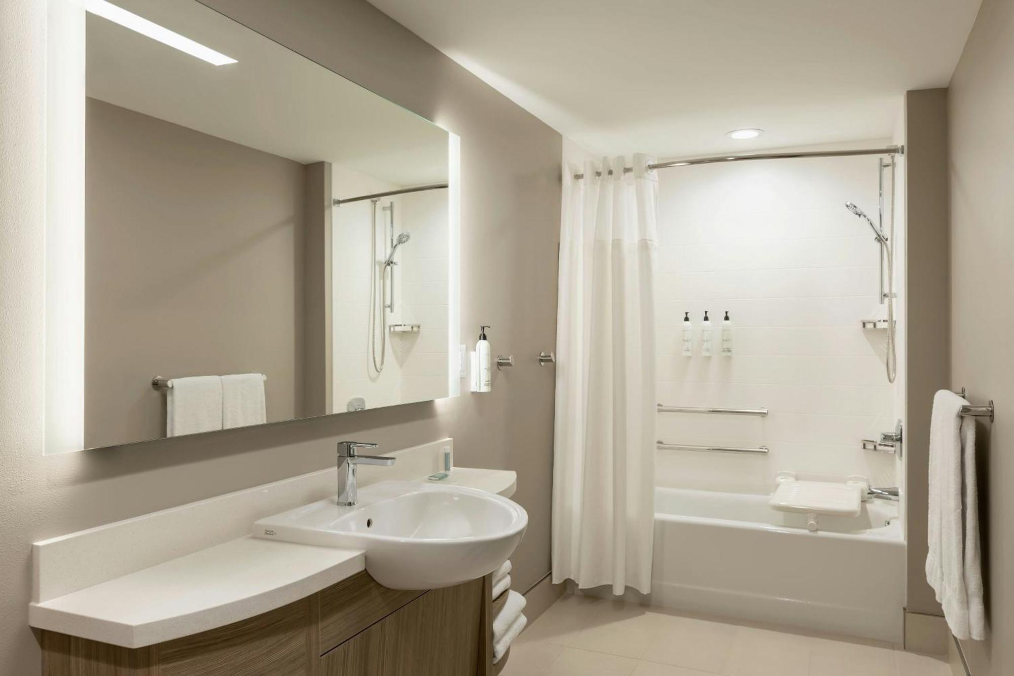 Springhill By Marriott * Fargo