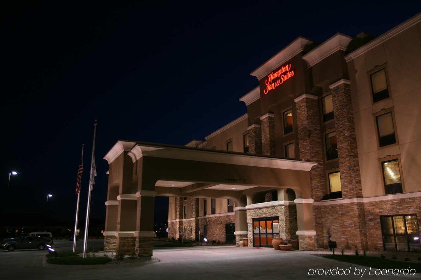 Hotel Hampton & Medical Center Fargo