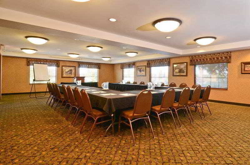 Western Kelly And Hotel 3*