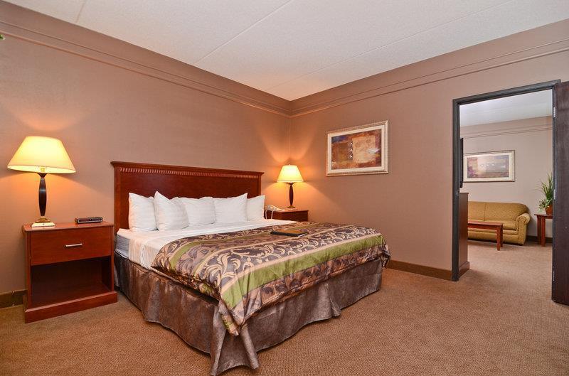 Ramada By Wyndham Fargo