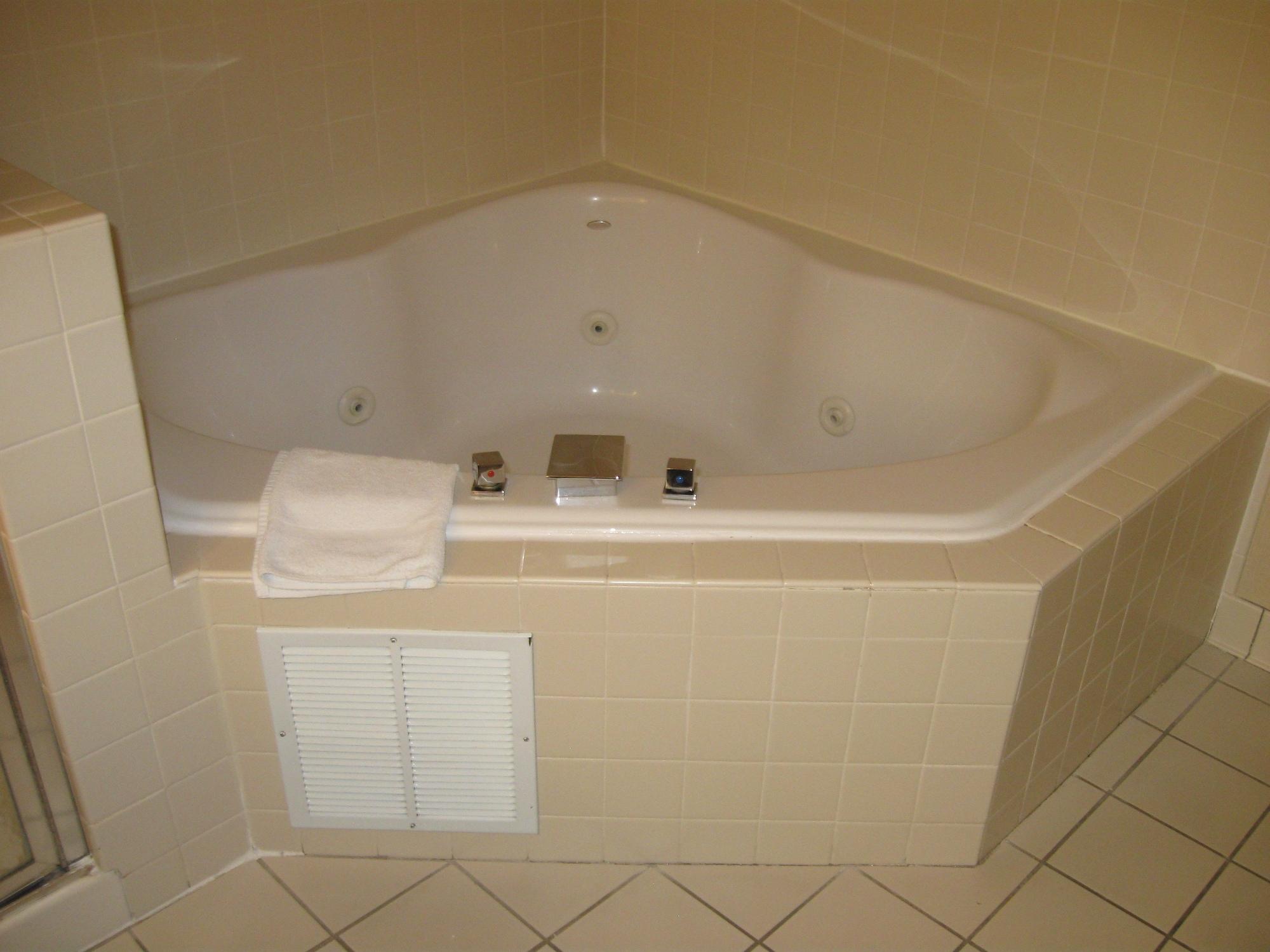 Wingate By Wyndham Hotel